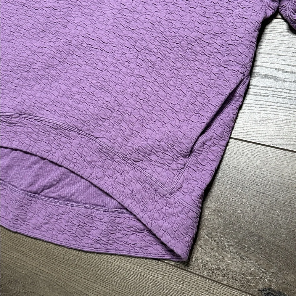 Lululemon Rippled V-Neck Pullover‎ Long Sleeve Wisteria Purple Size 10